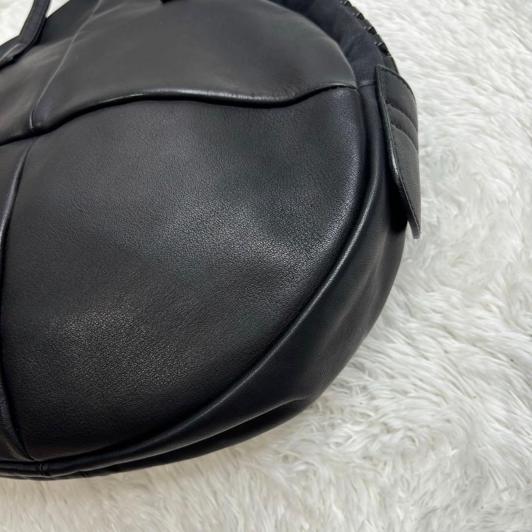 未使用に近い✨kawa-kawa カワカワ レザー サークルトート トートバッグ