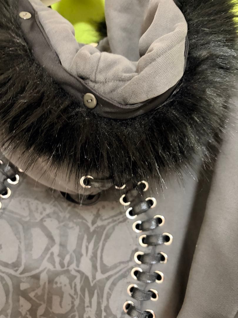 ディムモアール DIMREM 超ハトメファーフード パーカー グレー