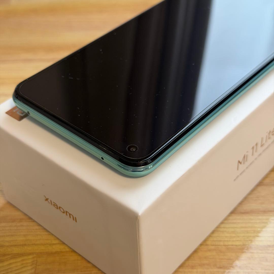 【美品】Xiaomi Mi 11 Lite 5G ミントグリーン SIMフリー