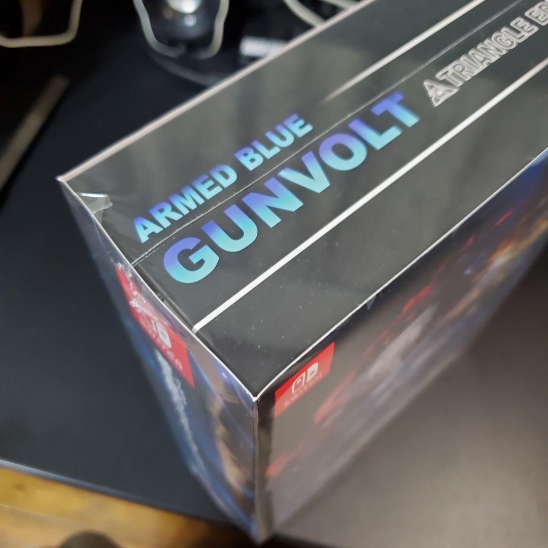 Switch 蒼き雷霆 ガンヴォルト トライアングル エディション 10周年記…