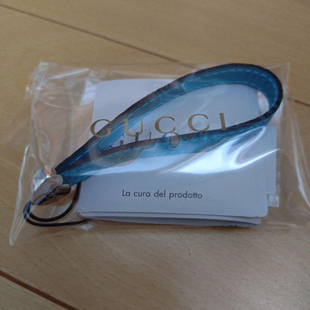 n*1様 GUCCIグッチ ハート ターコイズブルーGGレザー ストラップ チャ