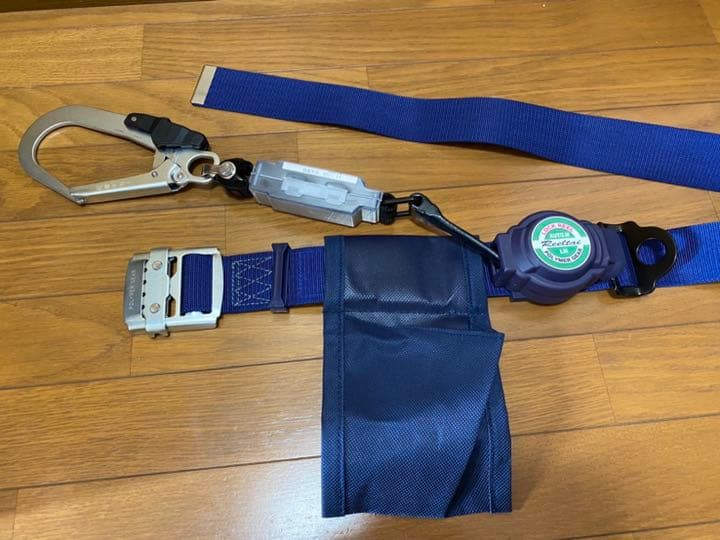 新規格適合品ポリマーギヤ　胴ベルト型 ロック機構付常時巻取　LRNDJ-S51S