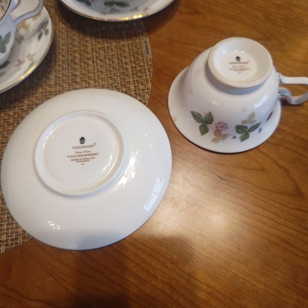  ワイルドストロベリー　カップ&ソーサー　6客セット