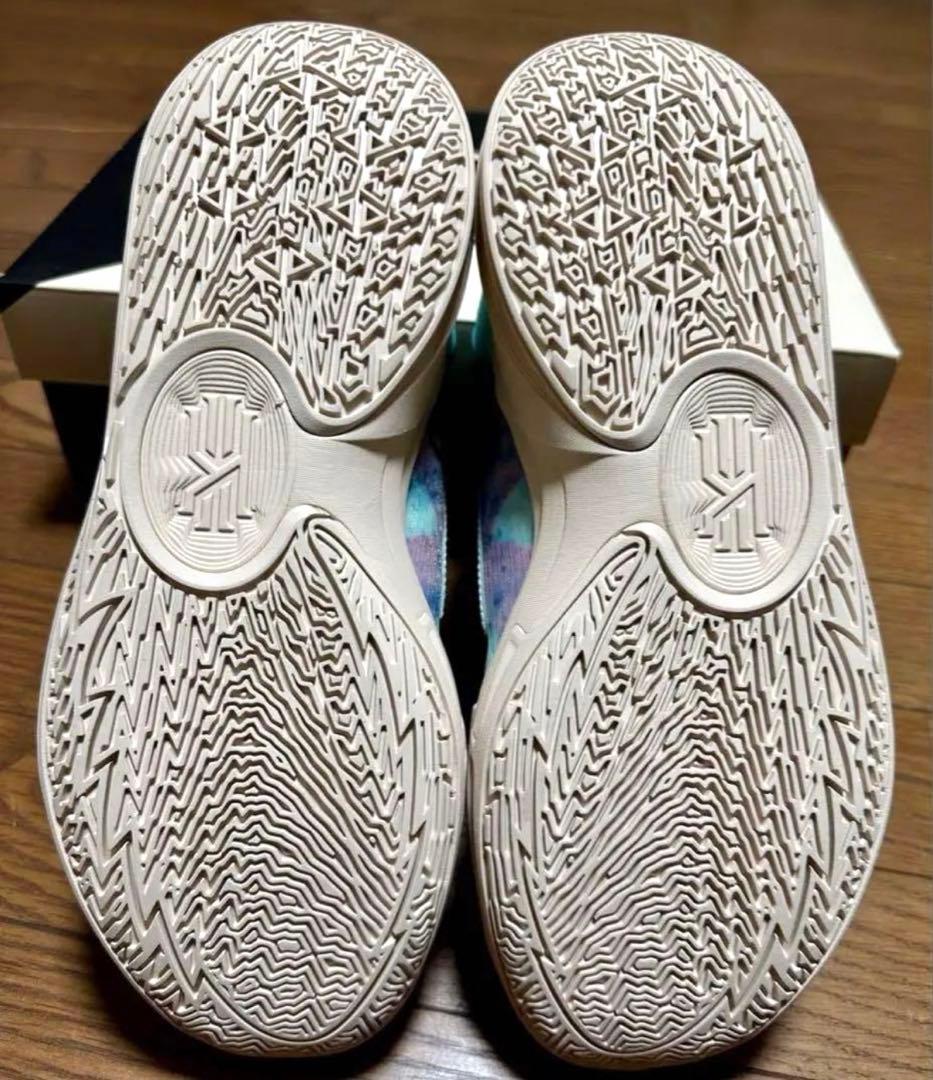 新品 NIKE Kyrie Low 5 Community EP 27.5cm