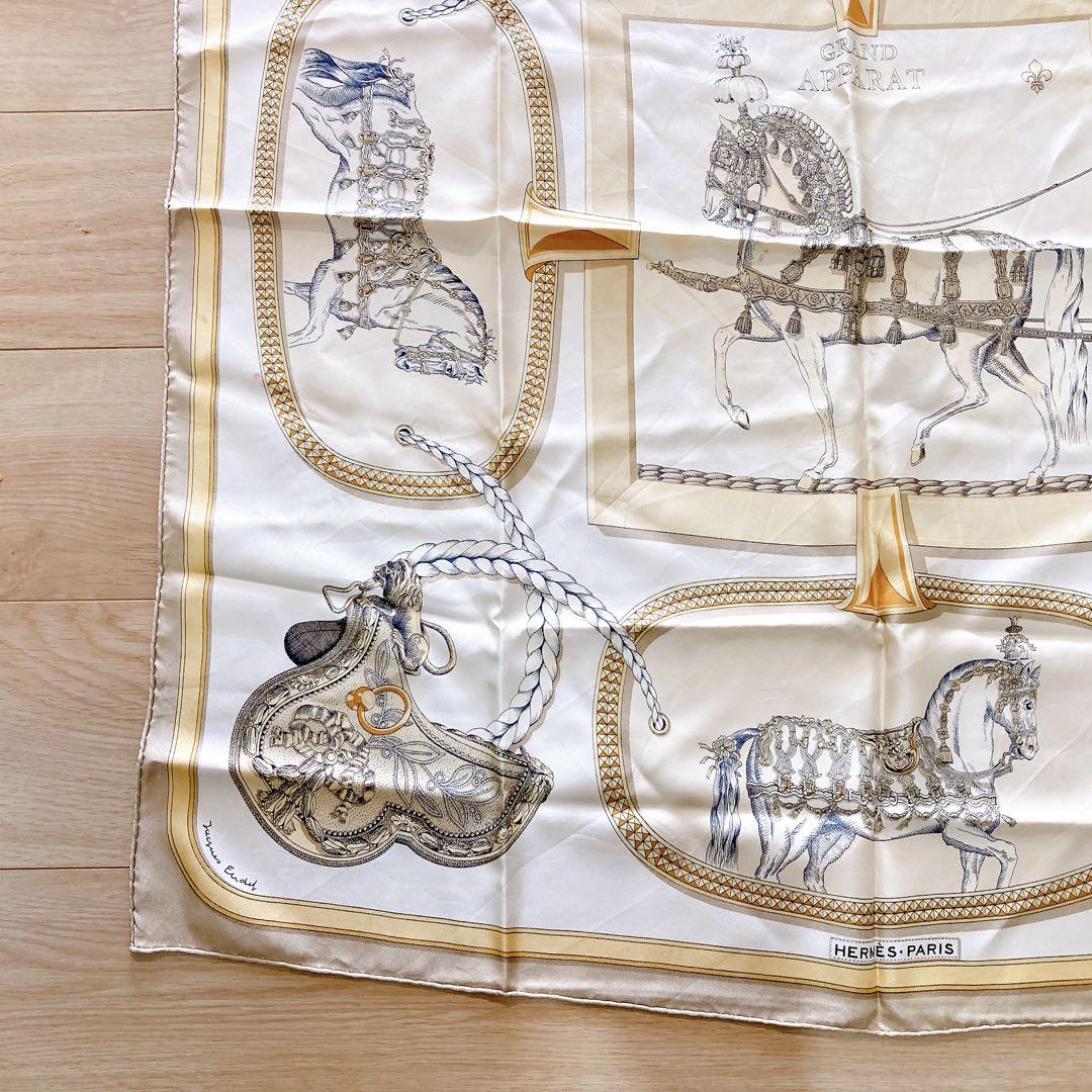 HERMES エルメス　スカーフ　シルク　カレ90 盛装の馬　ベージュ　正規品