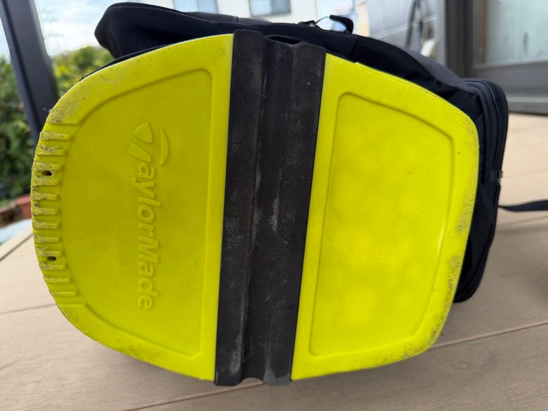 TaylorMade FlexTech ゴルフバッグ 自立式