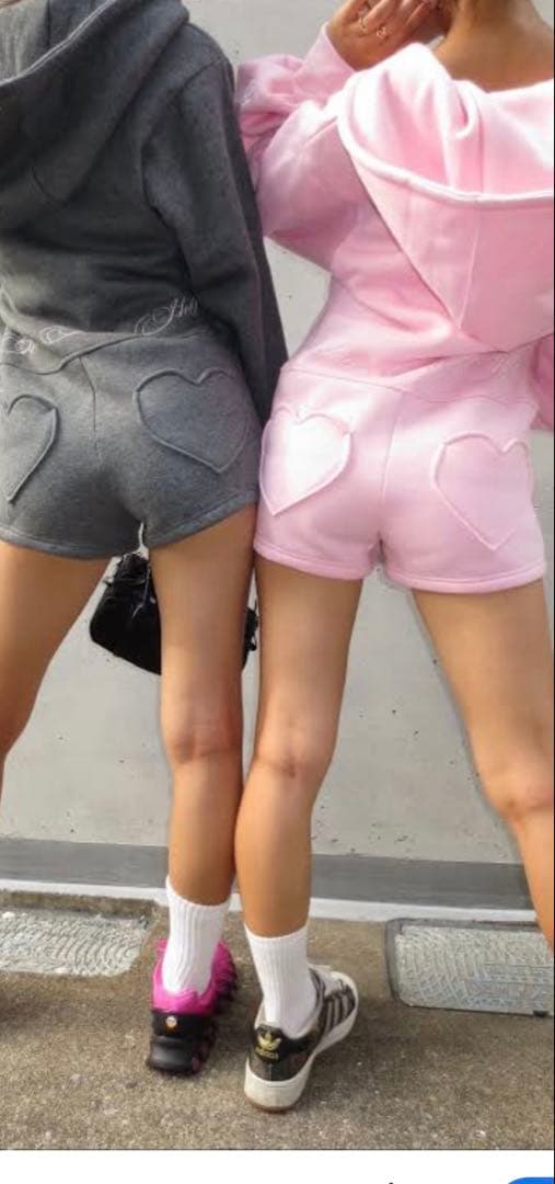 未使用HTHsweat hood romper HTHロンパース