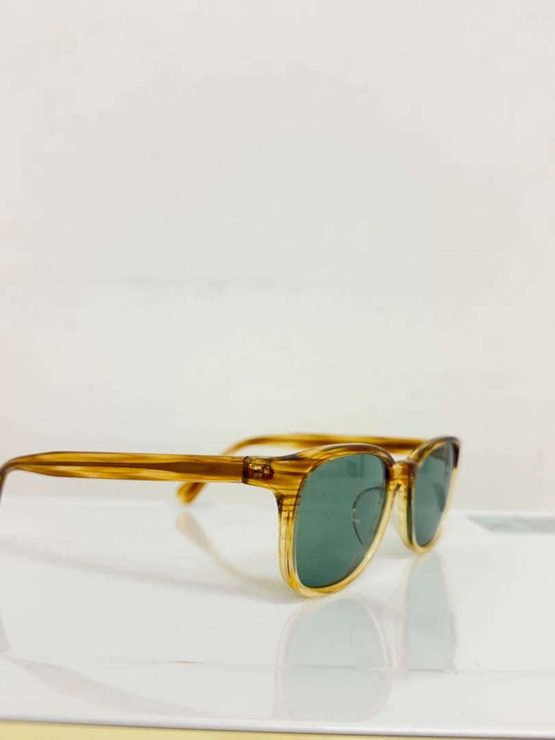 Oliver Peoples Argyle-Jグリーンレンズ 度なし サングラス