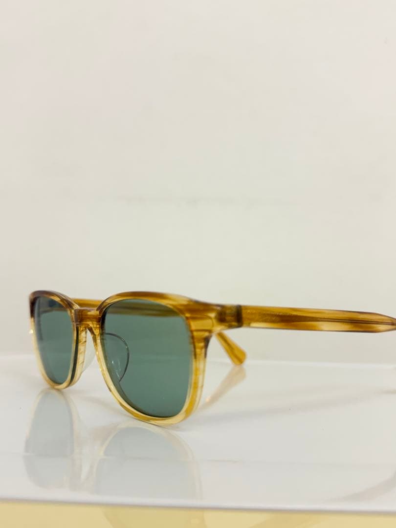 Oliver Peoples Argyle-Jグリーンレンズ 度なし サングラス