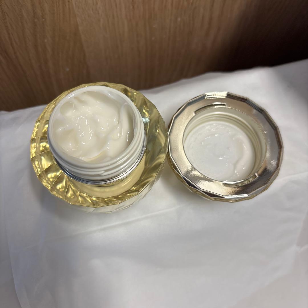 ソワーニュ フィエルテ ナイトクリーム MD