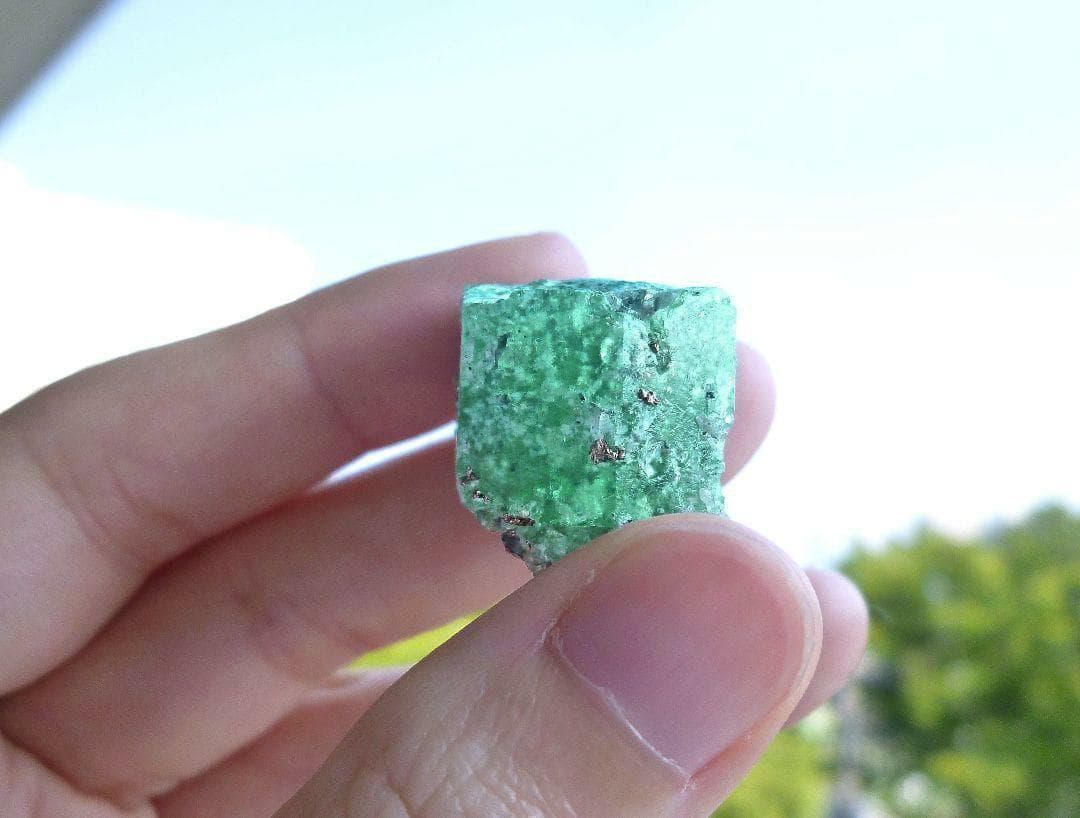 T*n様 コロンビア産 エメラルド ベリル パイライト 鉱物標本 原石