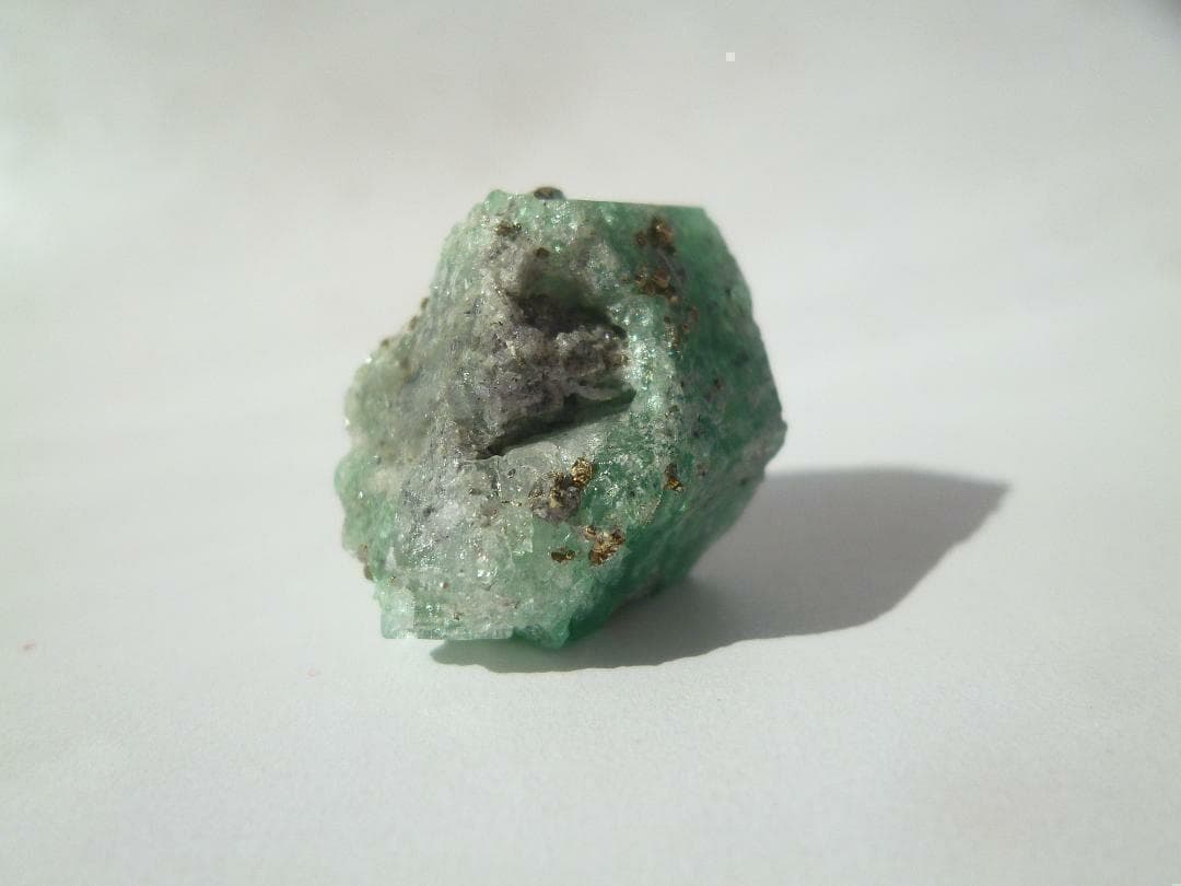 T*n様 コロンビア産 エメラルド ベリル パイライト 鉱物標本 原石