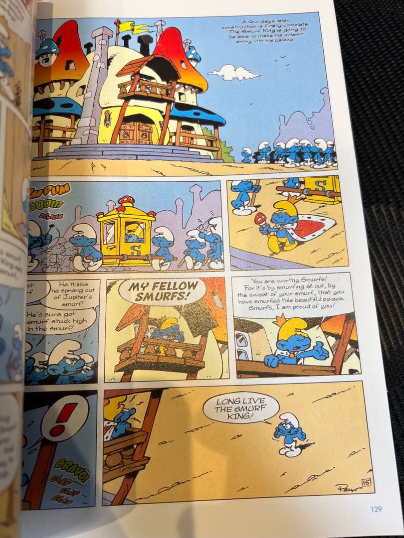 英語絵本　the Smurfs 3 in 1