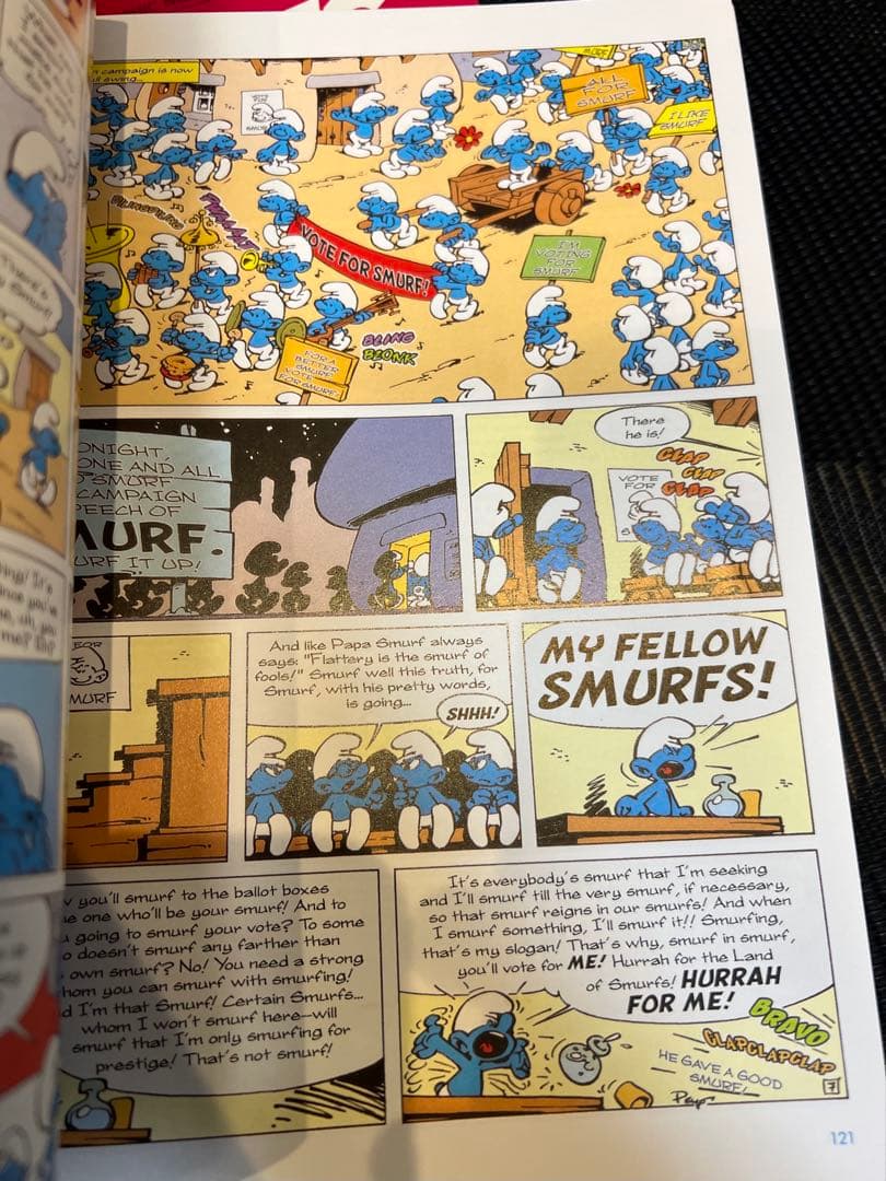 英語絵本　the Smurfs 3 in 1