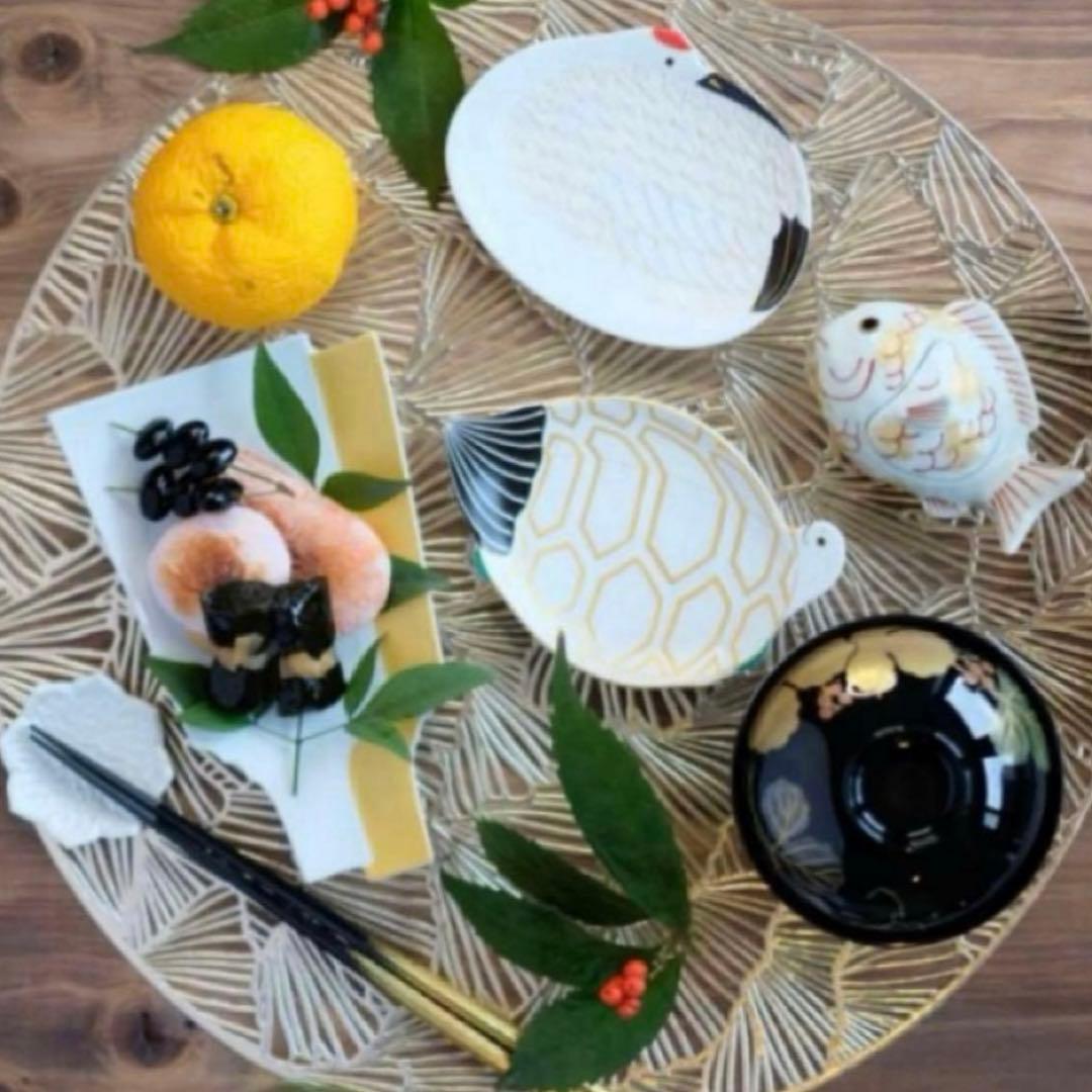 【新品】【大人気】有田焼　幸楽窯　鶴亀銘々皿セット　縁起物