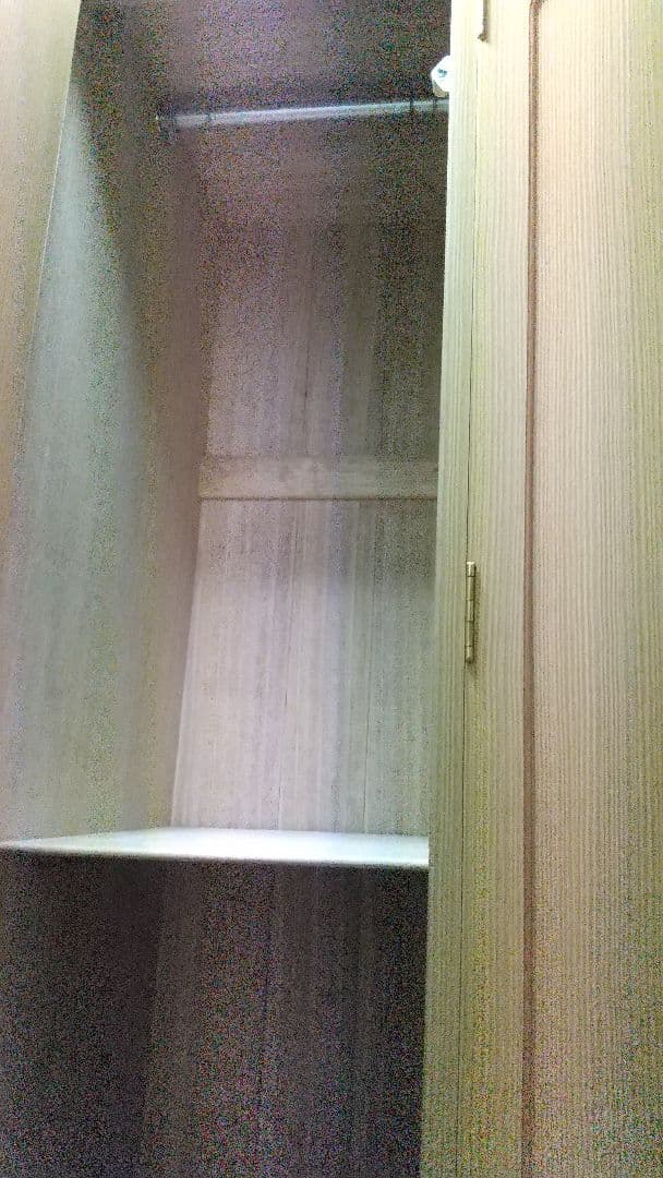 ゴールド桐製タンス ハンガーラック付き