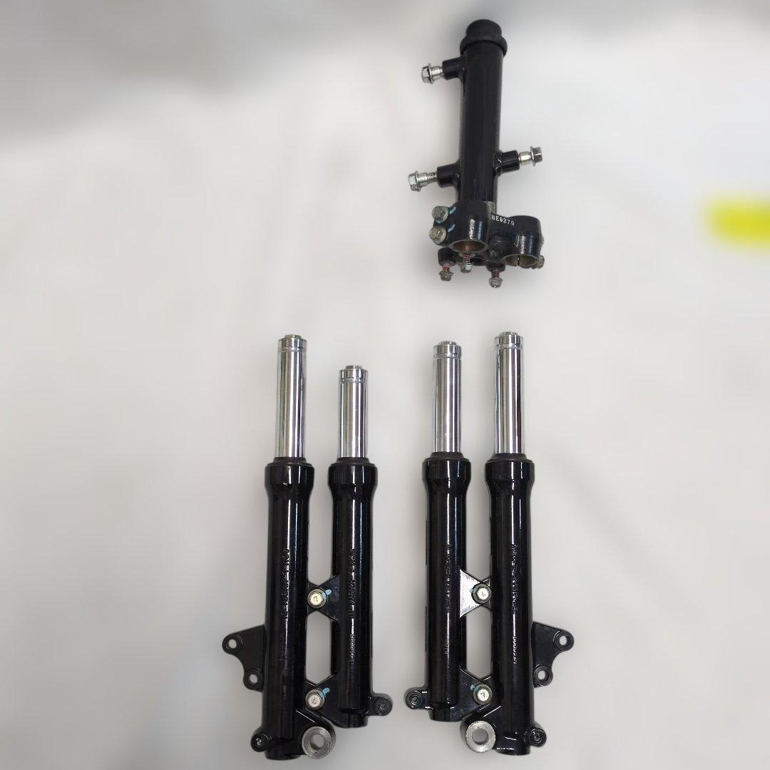 momentさん専用　ヤマハ　トリシティ125　フロントフォーク左右