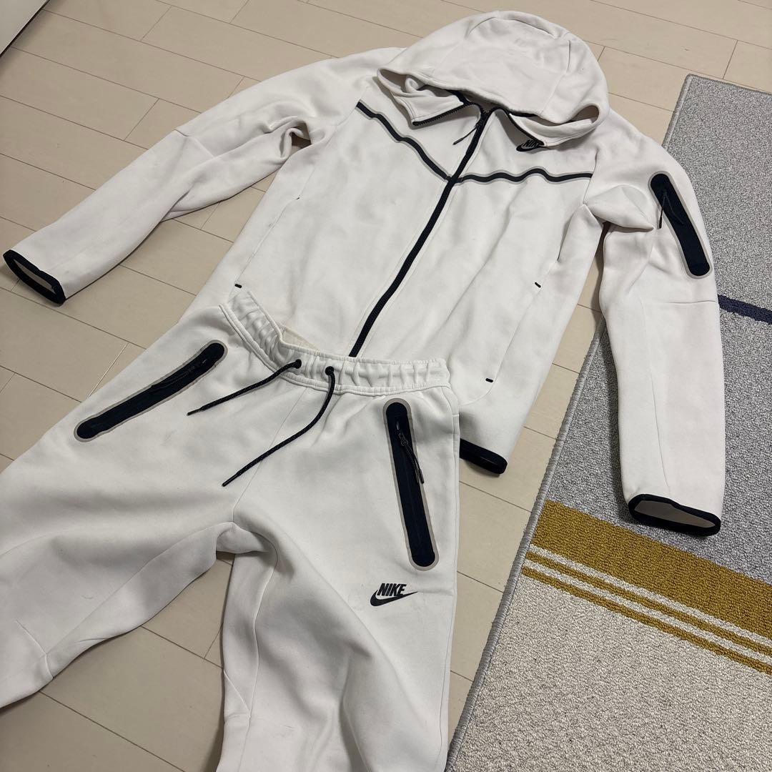 NIKE ナイキテックフリース UK S