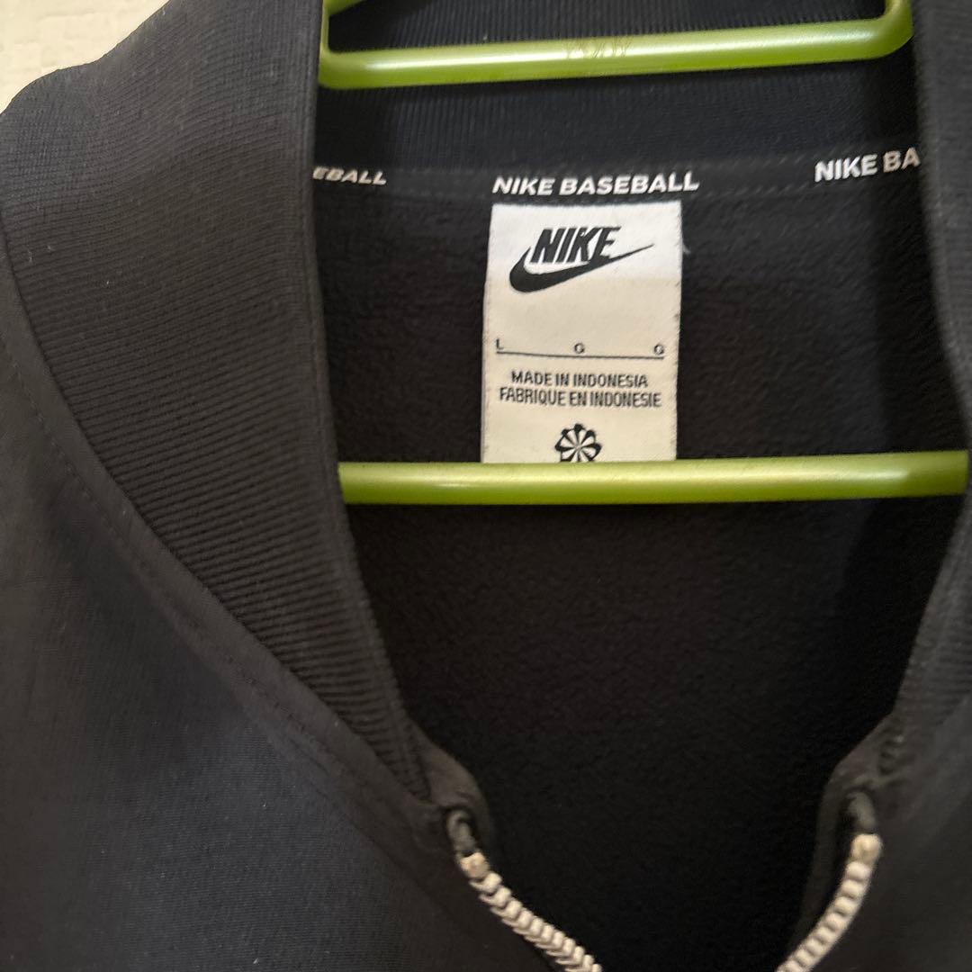 読売ジャイアンツナイキグランドコーチ2024