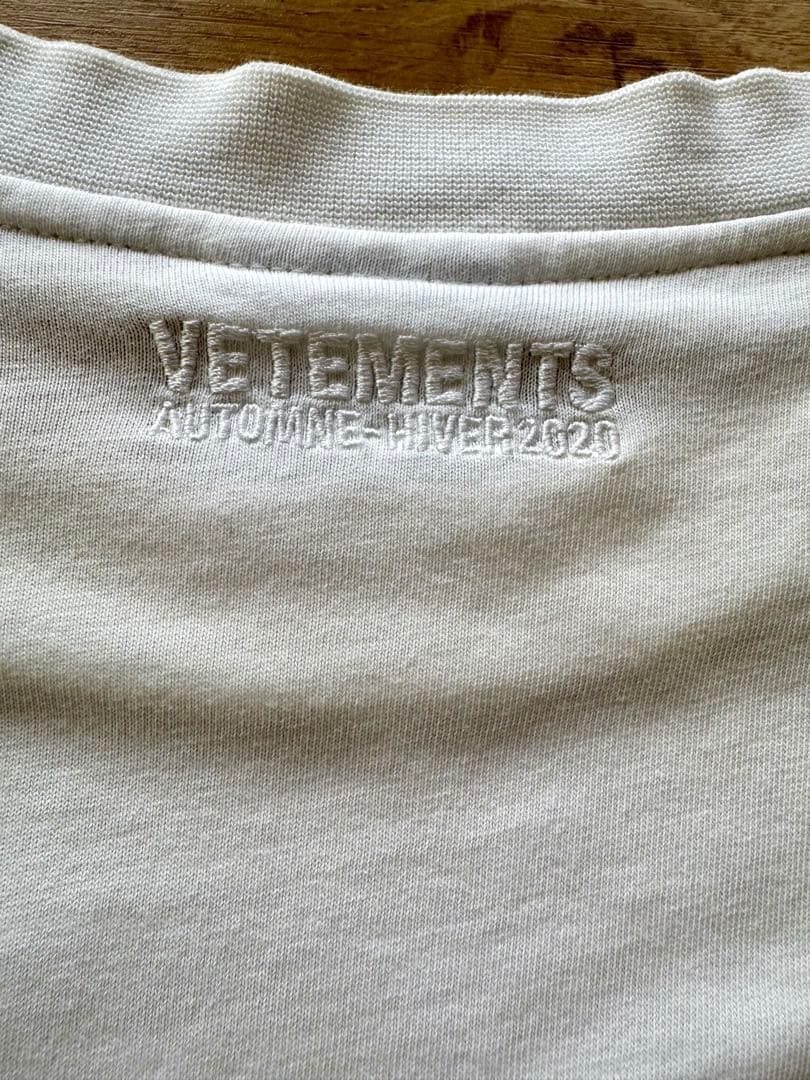 VETEMENTS ヴェトモン オーバーサイズ Tシャツ ホワイト