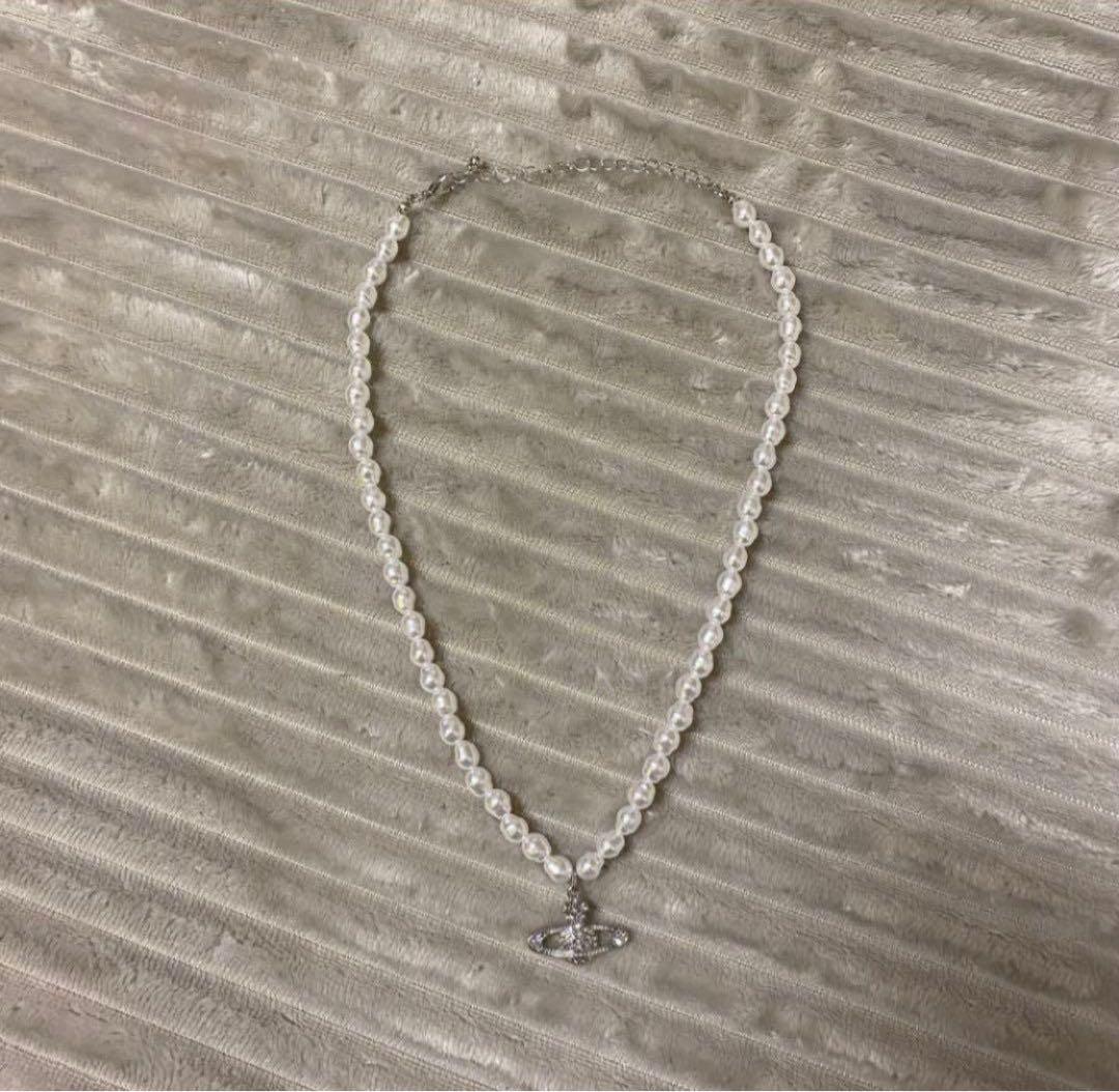 【美品】 Vivienne Westwood パールネックレス シルバー