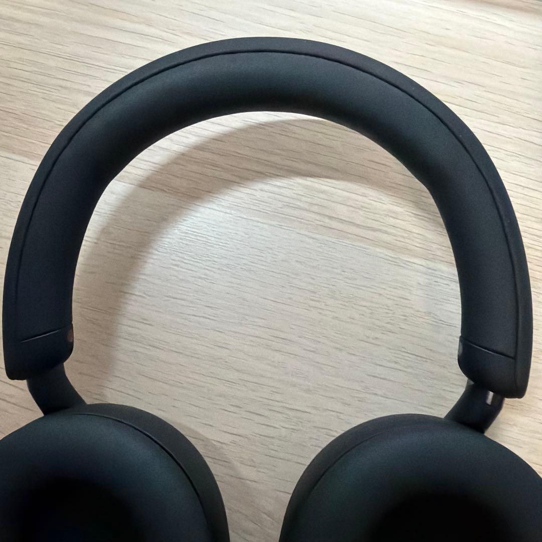 sonyWH-1000XM5ワイヤレスヘッドホン キャリングケース付き