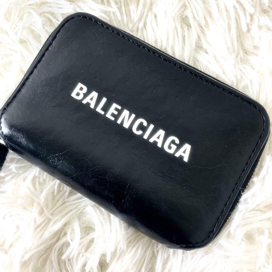 バレンシアガ　BALENCIAGA ケース　ブラック　黒　レザー