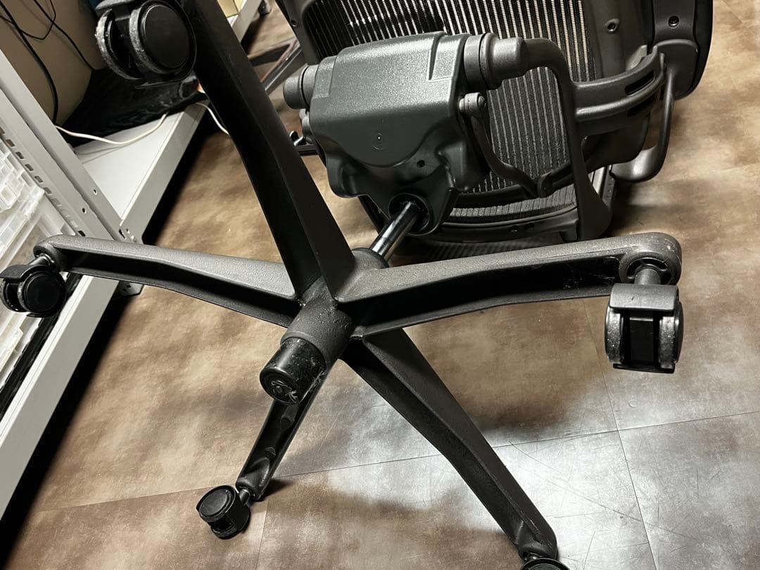 Herman Miller / ハーマンミラー アーロンチェア AE111PWB