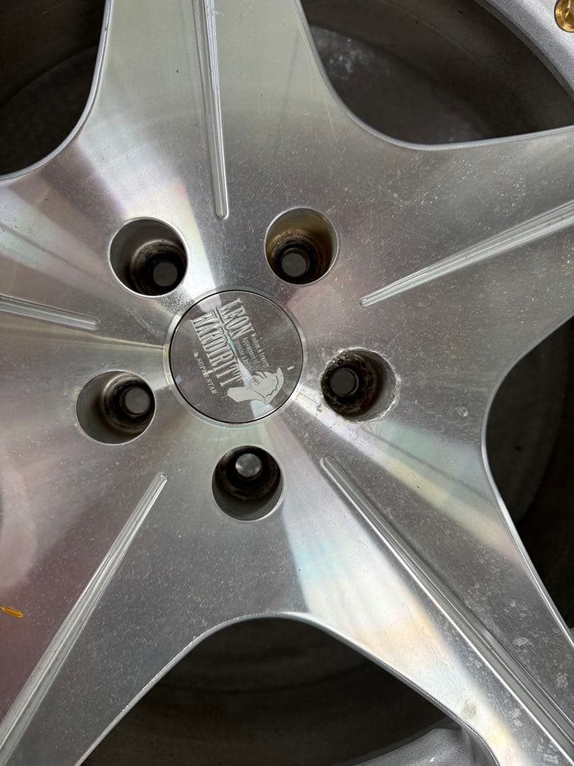 レオンハルト　オルデンCV20インチ