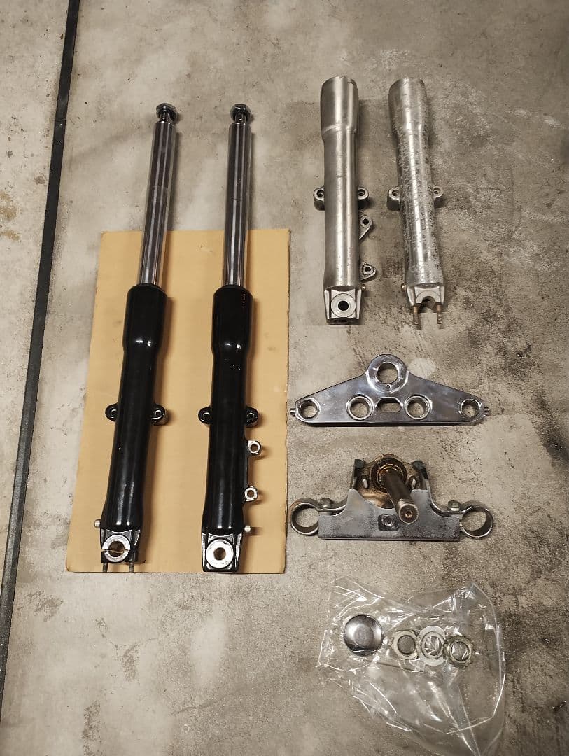 fxdwg トリプルツリー　フォーク　41mm 一式　ハーレー