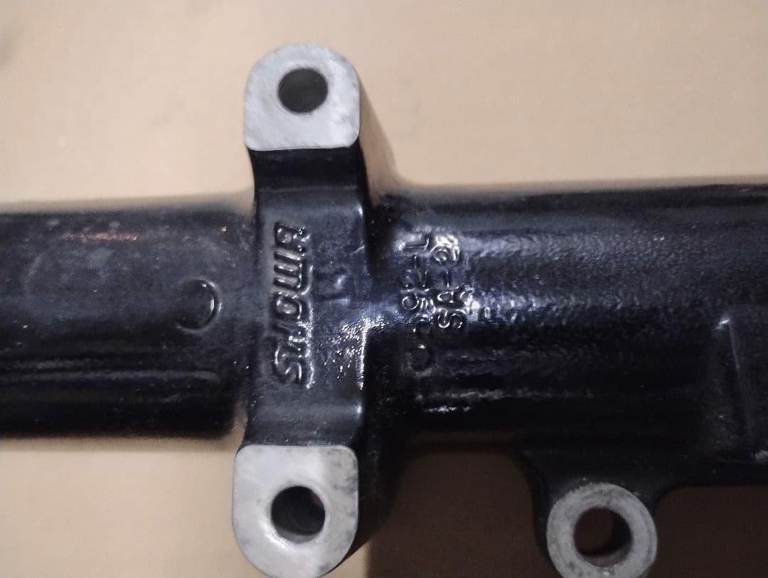 fxdwg トリプルツリー　フォーク　41mm 一式　ハーレー