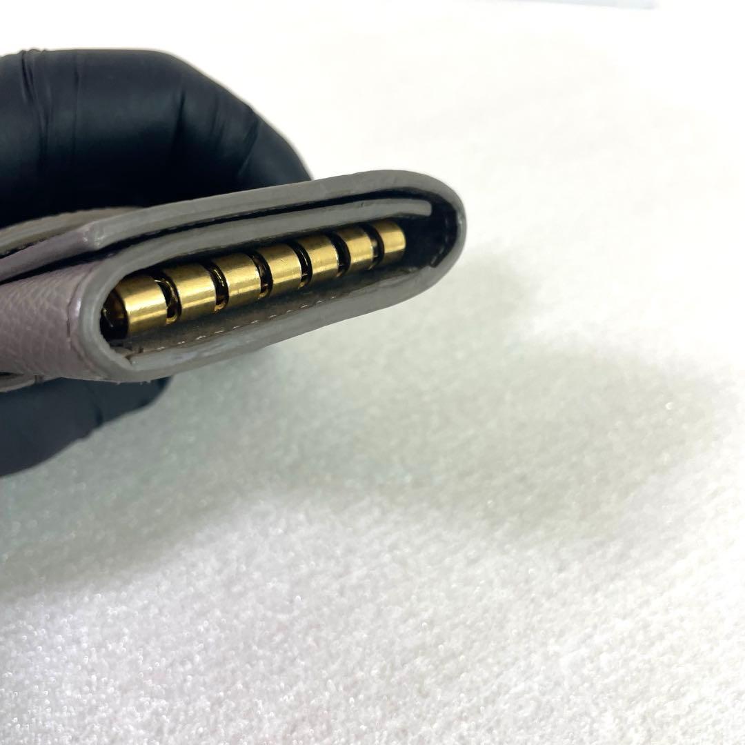 セリーヌ キーケース　グレージュ　6連フック レザー　レディース エッセンシャル