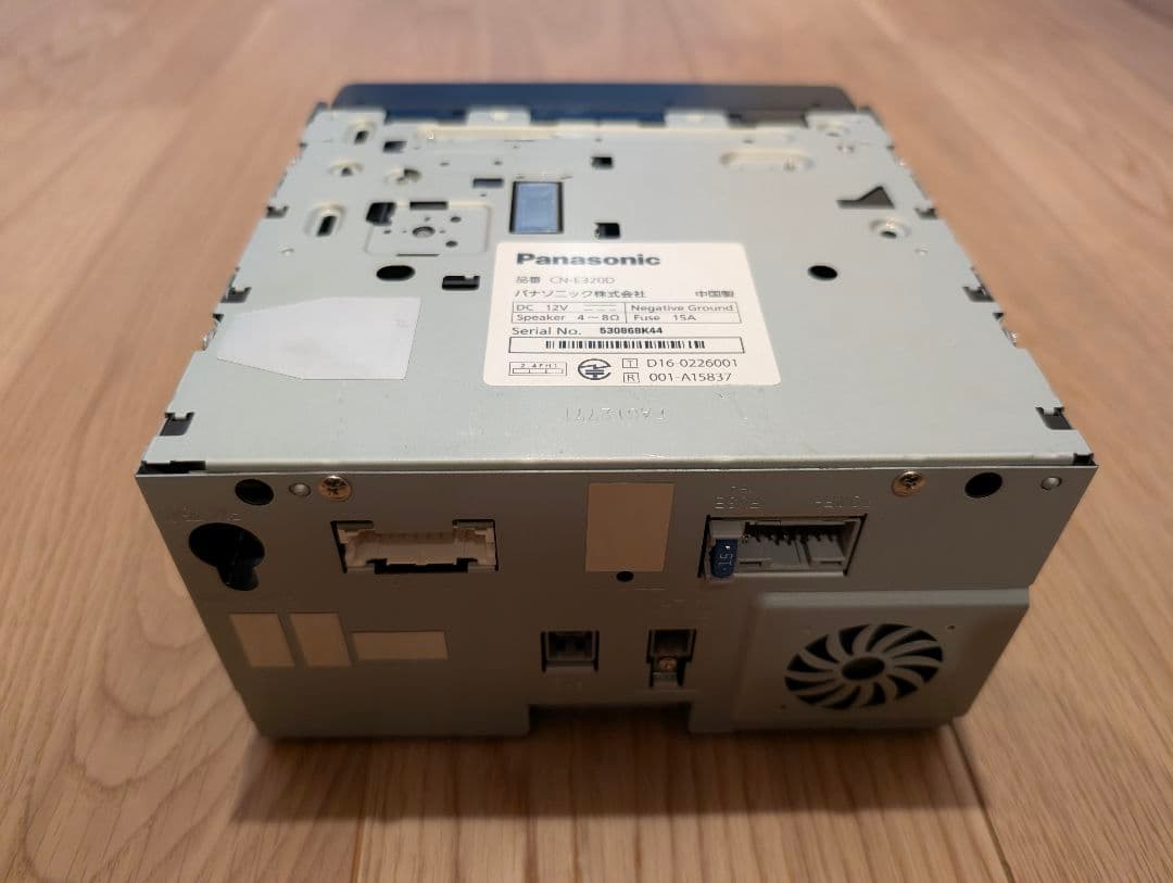 Panasonic製カーナビ CN-E320D