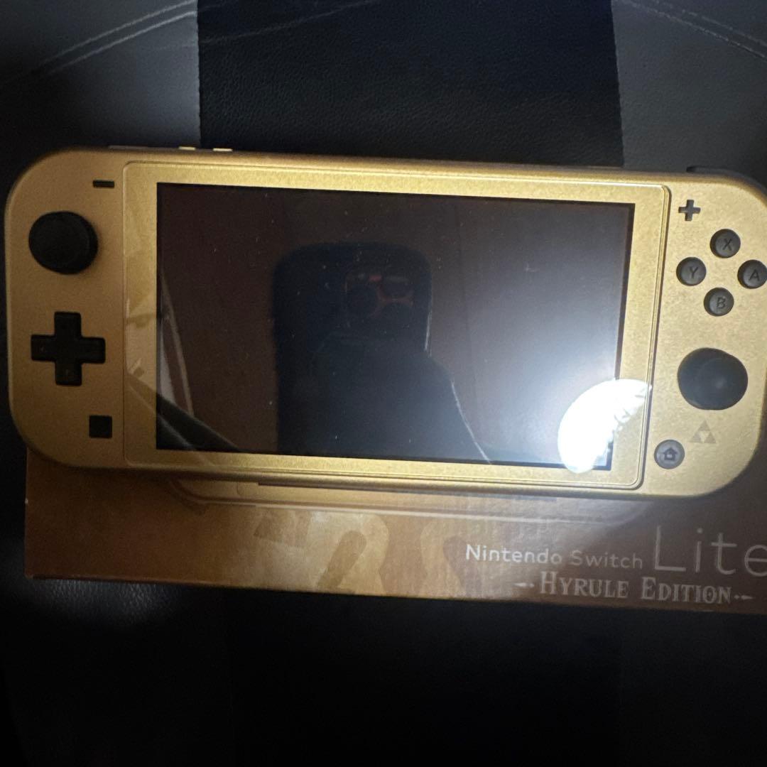 Switch Light 本体 ゼルダ