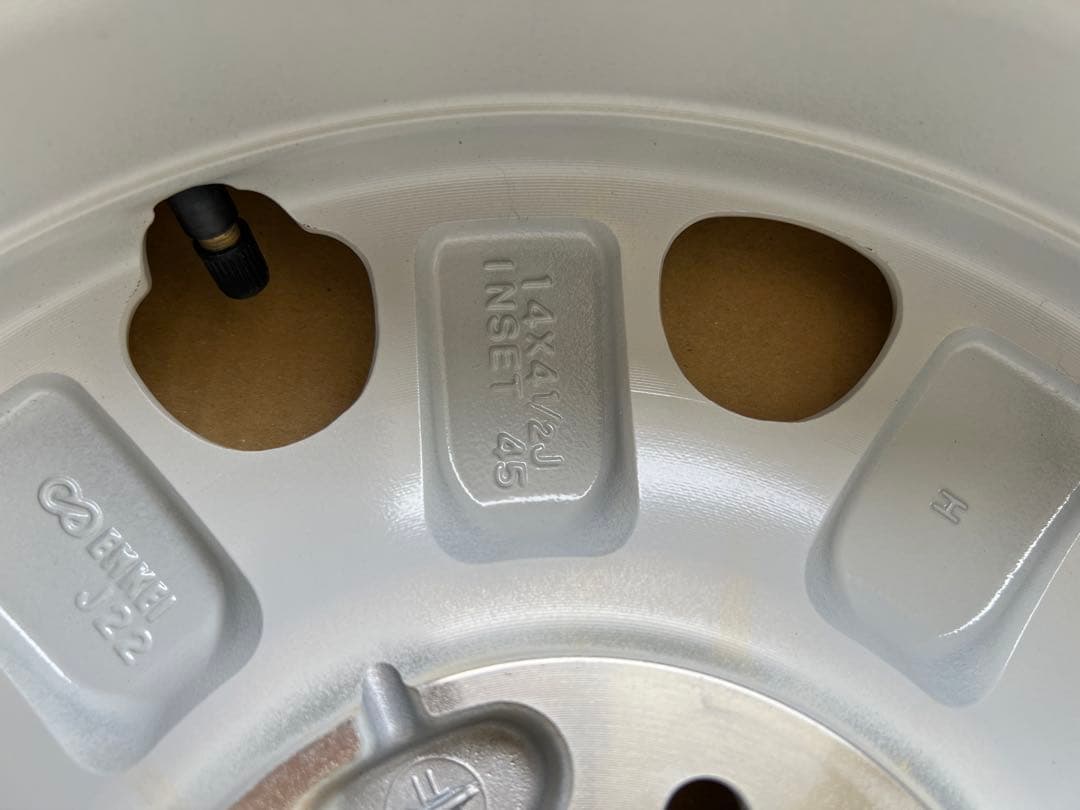 14インチホイール 新型アルトラパンLC　純正品　令和7年9月登録