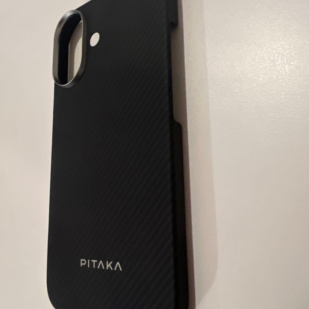 PITAKA iPhone 16用　ブラック