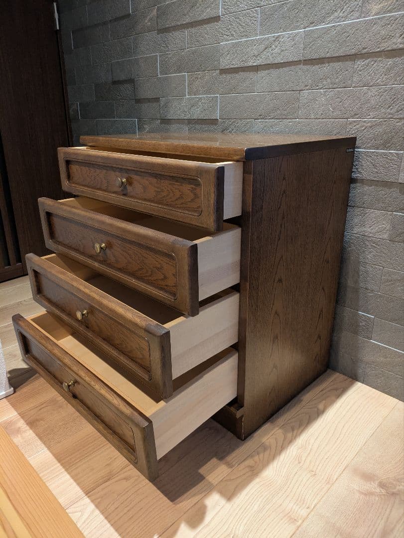 【karimoku】カリモク 4段 木製チェスト 小型タンス クラシックデザイン