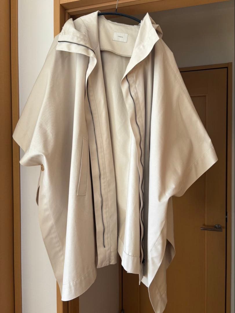 ルフィル　ポンチョコート