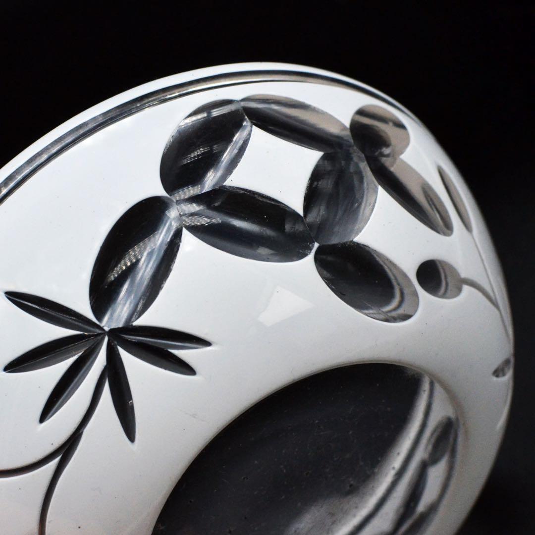 大正　戦前　白被せ切子　レトロガラス ガラス鉢 　外切子