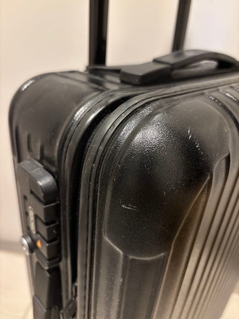 村長さん: RIMOWA SALSA リモワサルサキャリーケース 35L