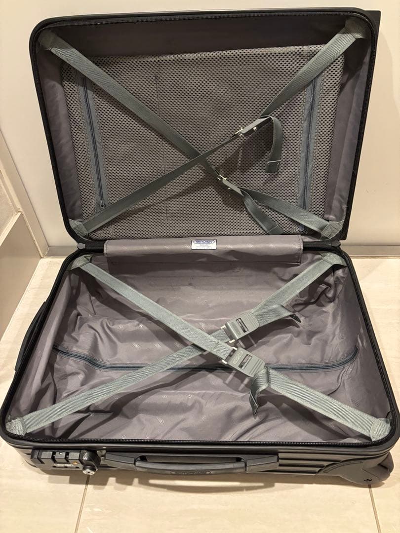村長さん: RIMOWA SALSA リモワサルサキャリーケース 35L