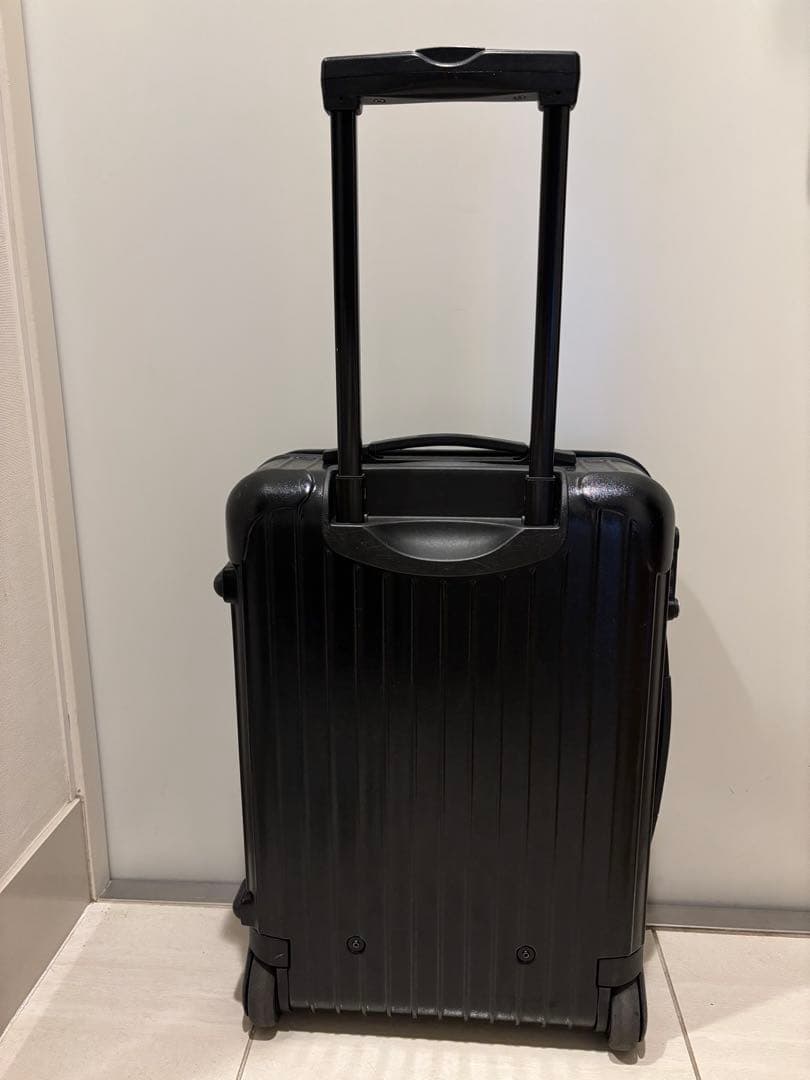 村長さん: RIMOWA SALSA リモワサルサキャリーケース 35L