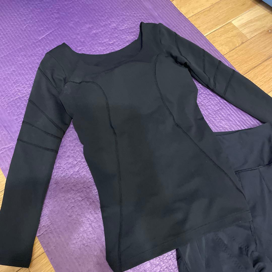 Rintosull ピラティスウェア Mサイズ 上下&新品ソックス　セット