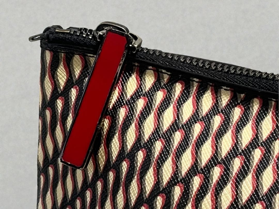 CHRISTIAN LOUBOUTIN (クリスチャンルブタン) セカンドバッグ