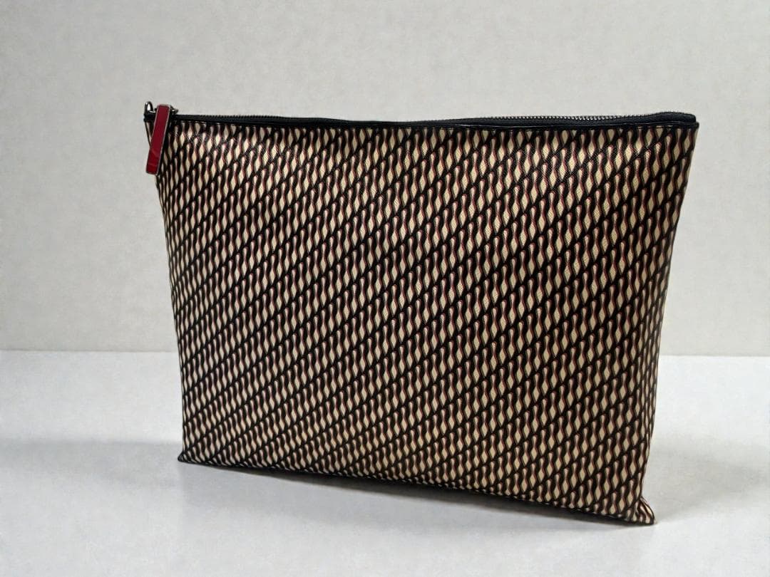 CHRISTIAN LOUBOUTIN (クリスチャンルブタン) セカンドバッグ