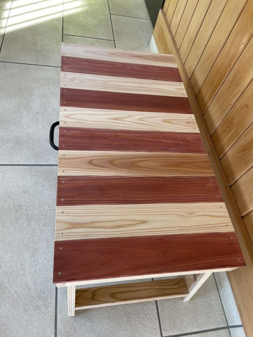 光と風が奏でる自然の中で過ごす時間を楽しむ為のハンドメイド木琴柄ローテーブル