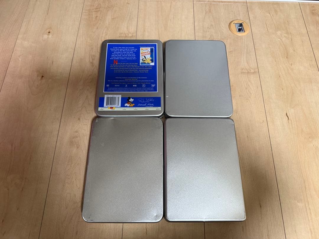 【海外版DVD】ドナルドダック・クロニクル 限定保存版　Vol.1～4