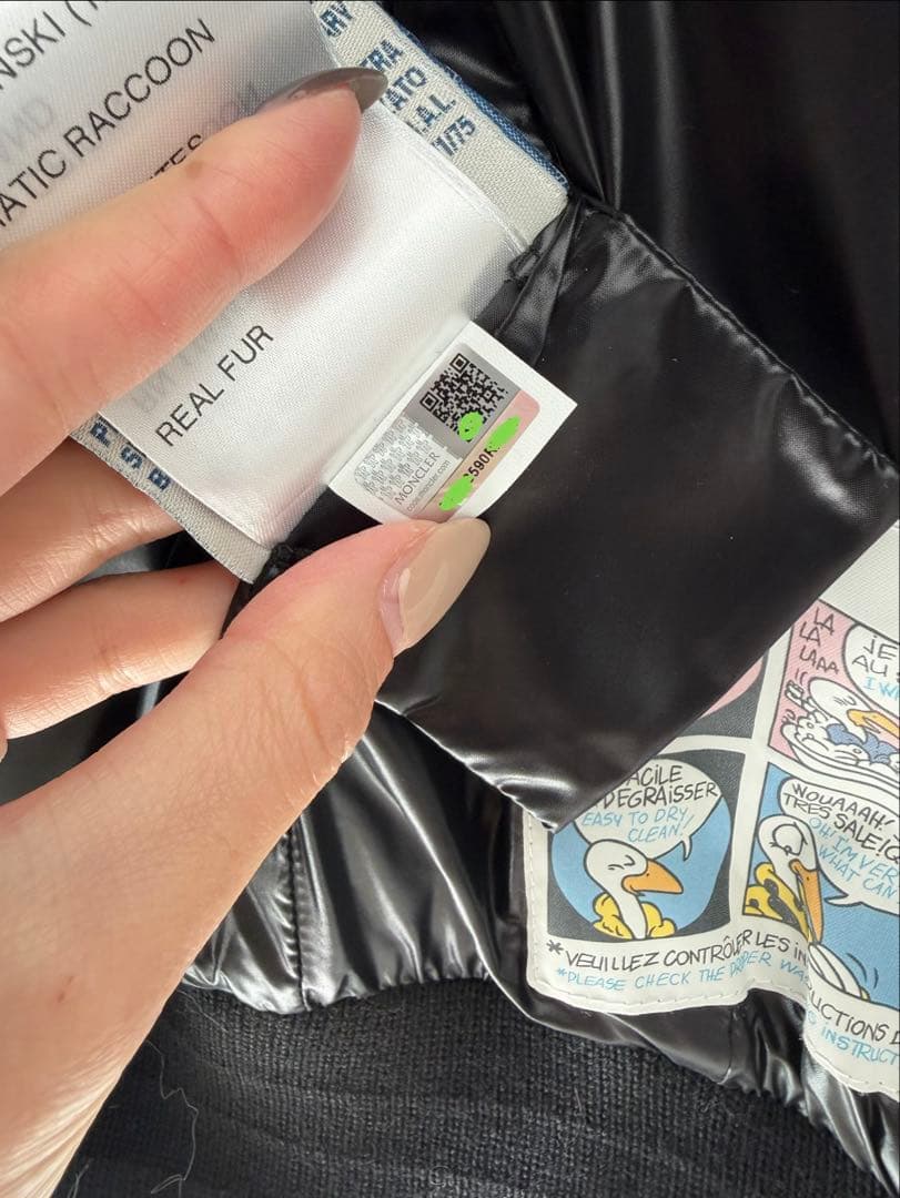 【美品】 MONCLER モンクレール ブラック　TARNGILET ブラック