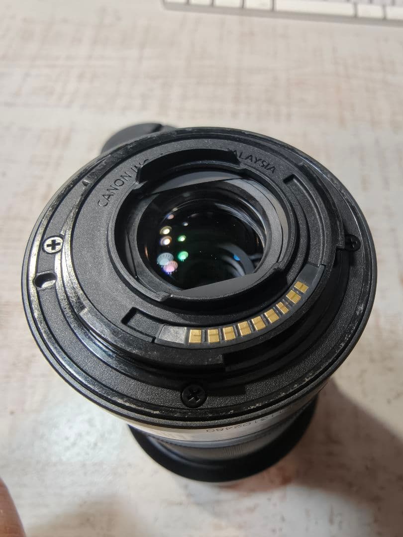 Canon EF-M 18-150mm ズームレンズ