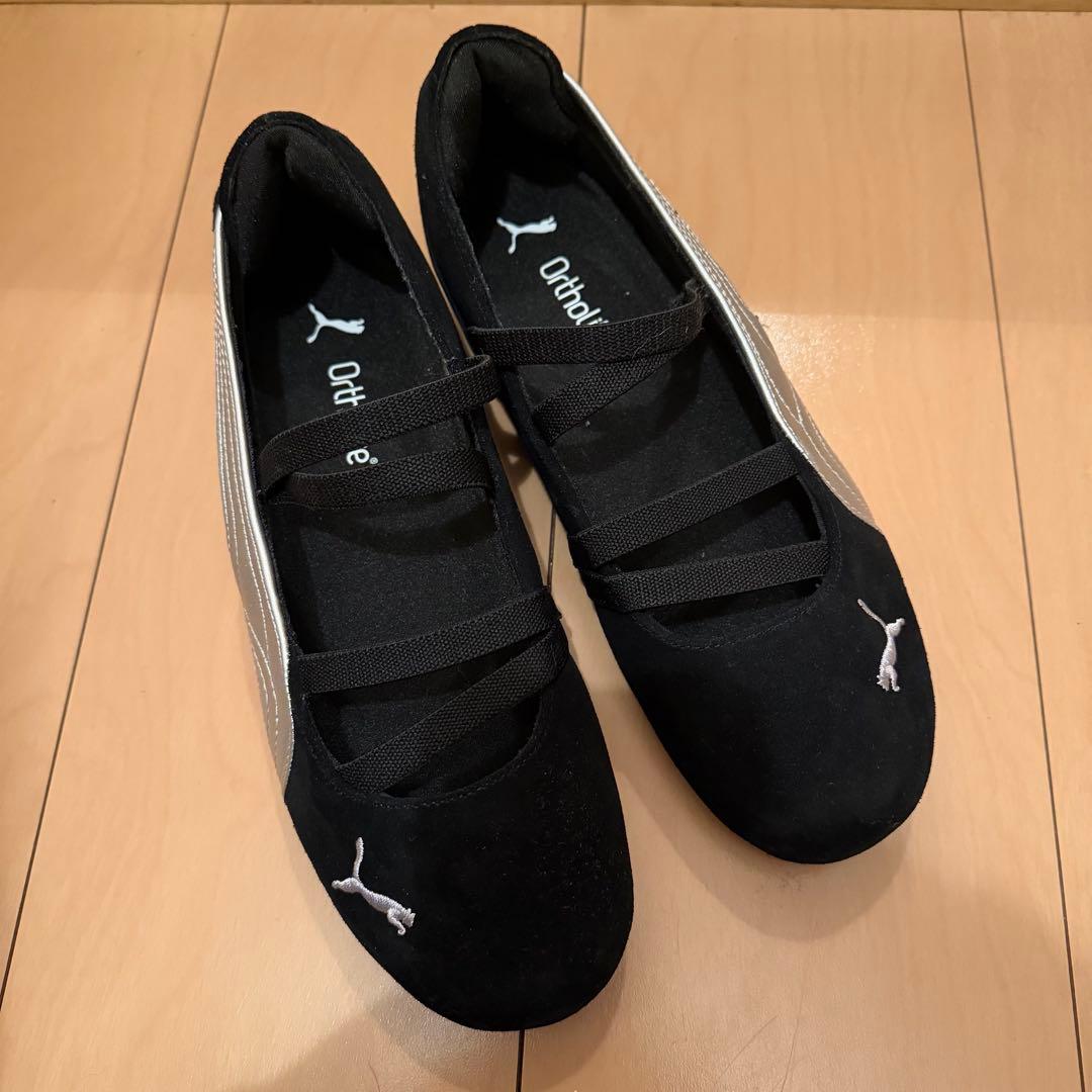 スピードキャットバレエ　ブラック　シルバー　24センチ